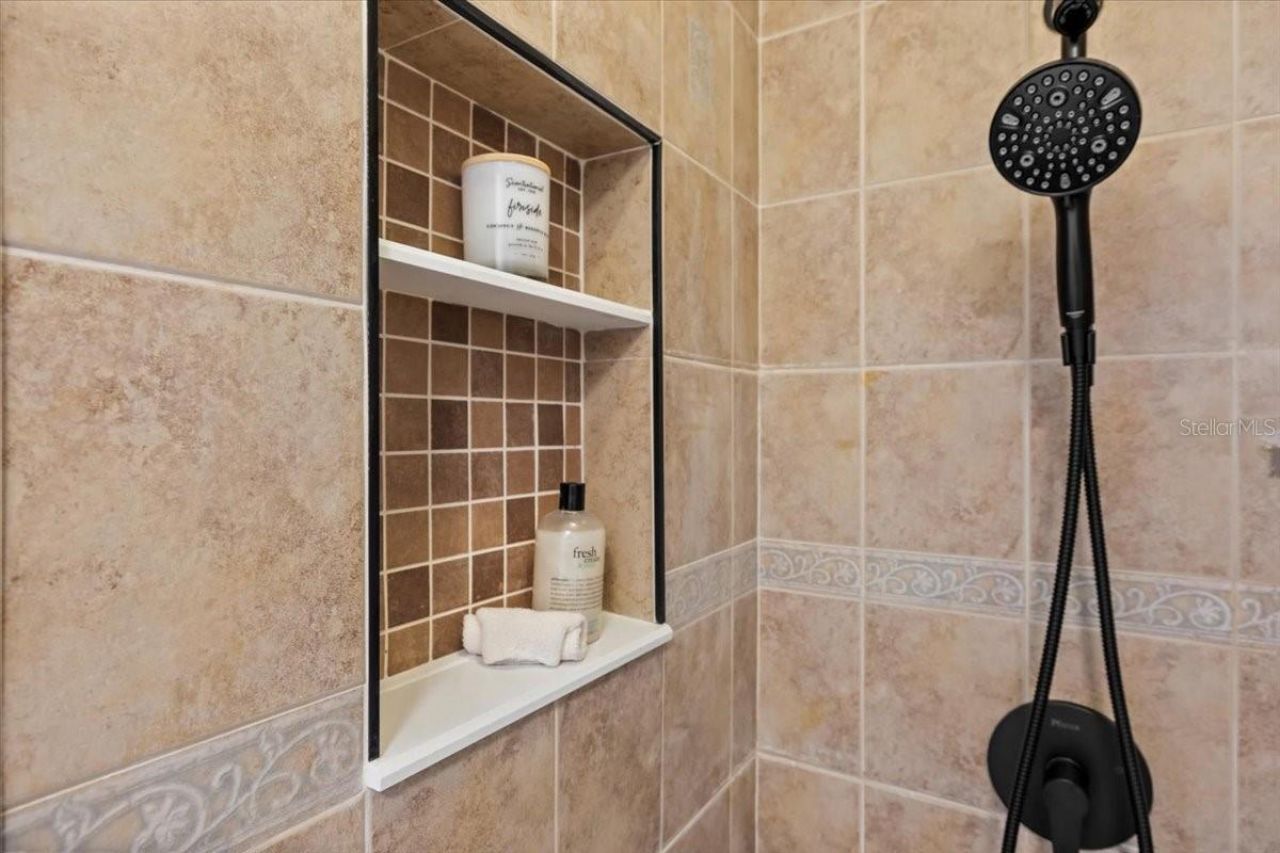 742 91st Avenue N, Saint Petersburg, FL 33702 Photo