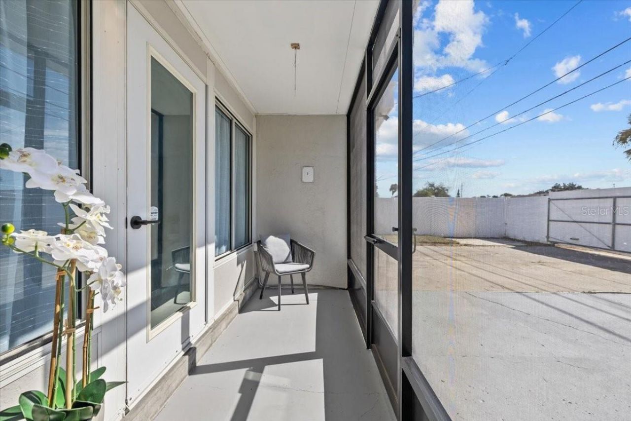 742 91st Avenue N, Saint Petersburg, FL 33702 Photo