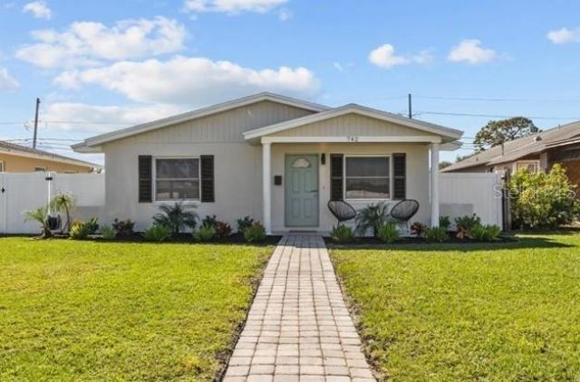 742 91st Avenue N, Saint Petersburg, FL 33702 Photo