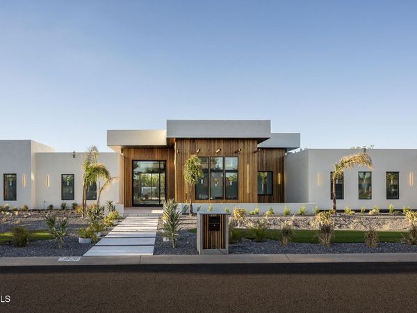 6026 E PERSHING Avenue, Scottsdale, AZ 85254