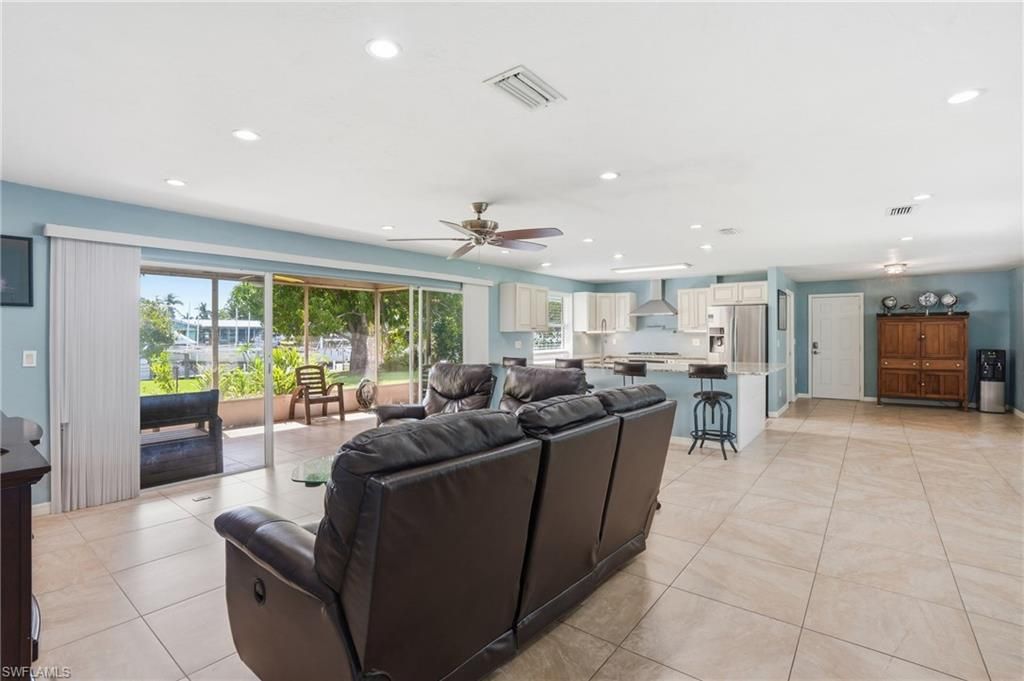 5229 Pelican Blvd, Cape Coral, FL 33914 Photo
