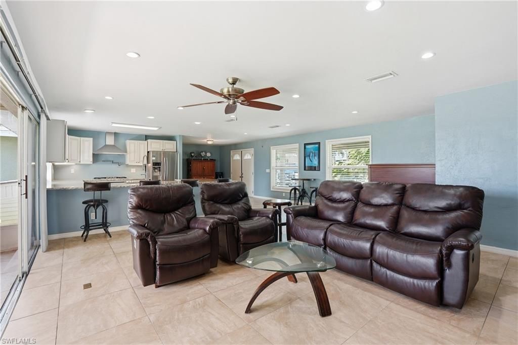 5229 Pelican Blvd, Cape Coral, FL 33914 Photo