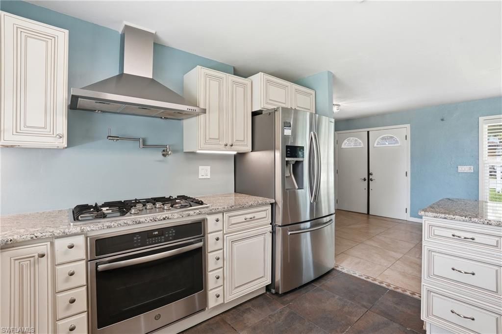 5229 Pelican Blvd, Cape Coral, FL 33914 Photo