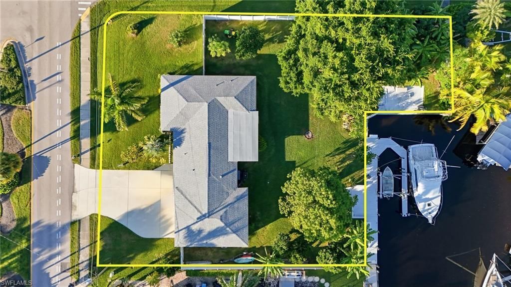 5229 Pelican Blvd, Cape Coral, FL 33914 Photo