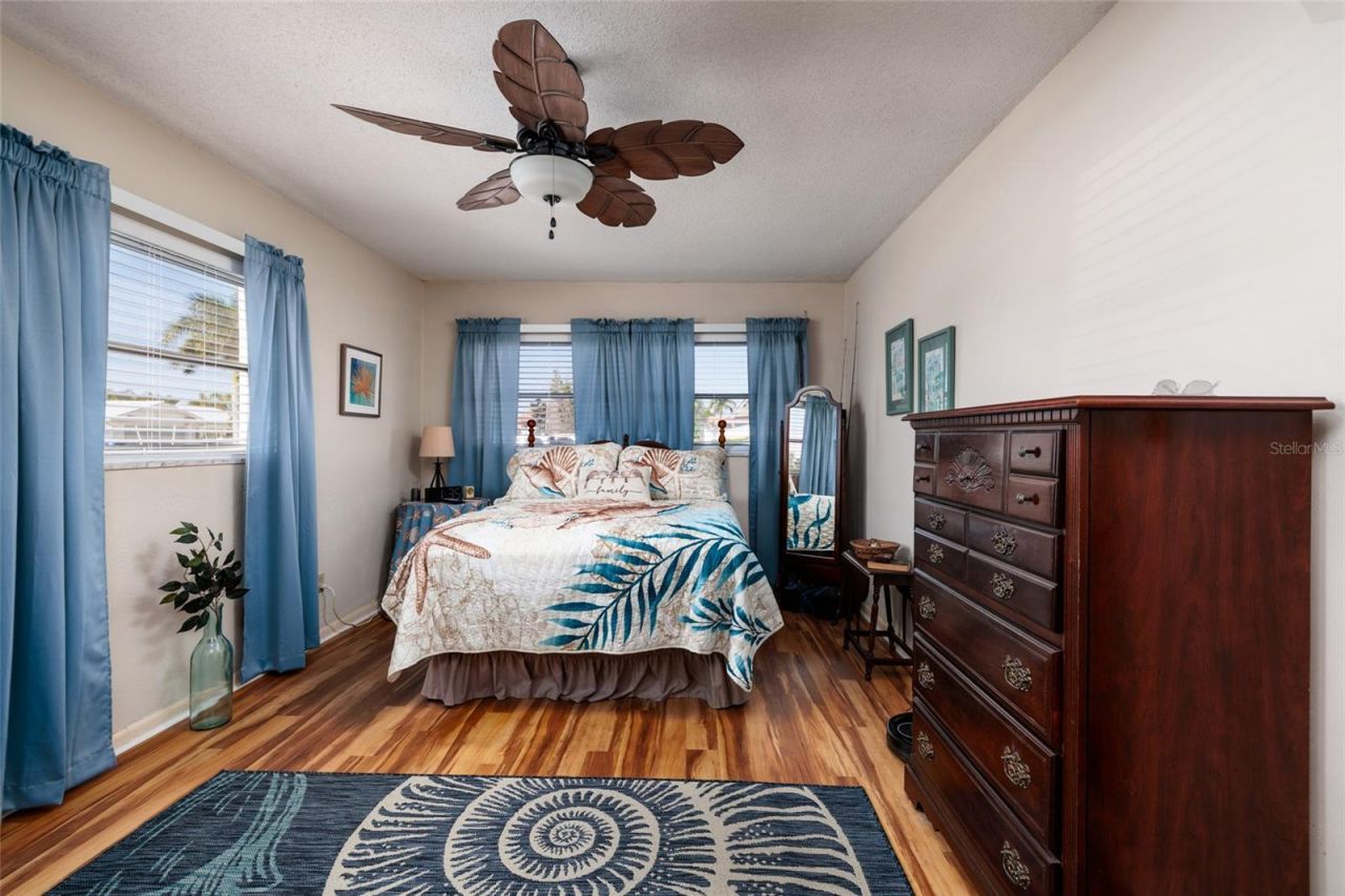 3789 46th Avenue S, Unit 101, Saint Petersburg, FL 33711 Photo