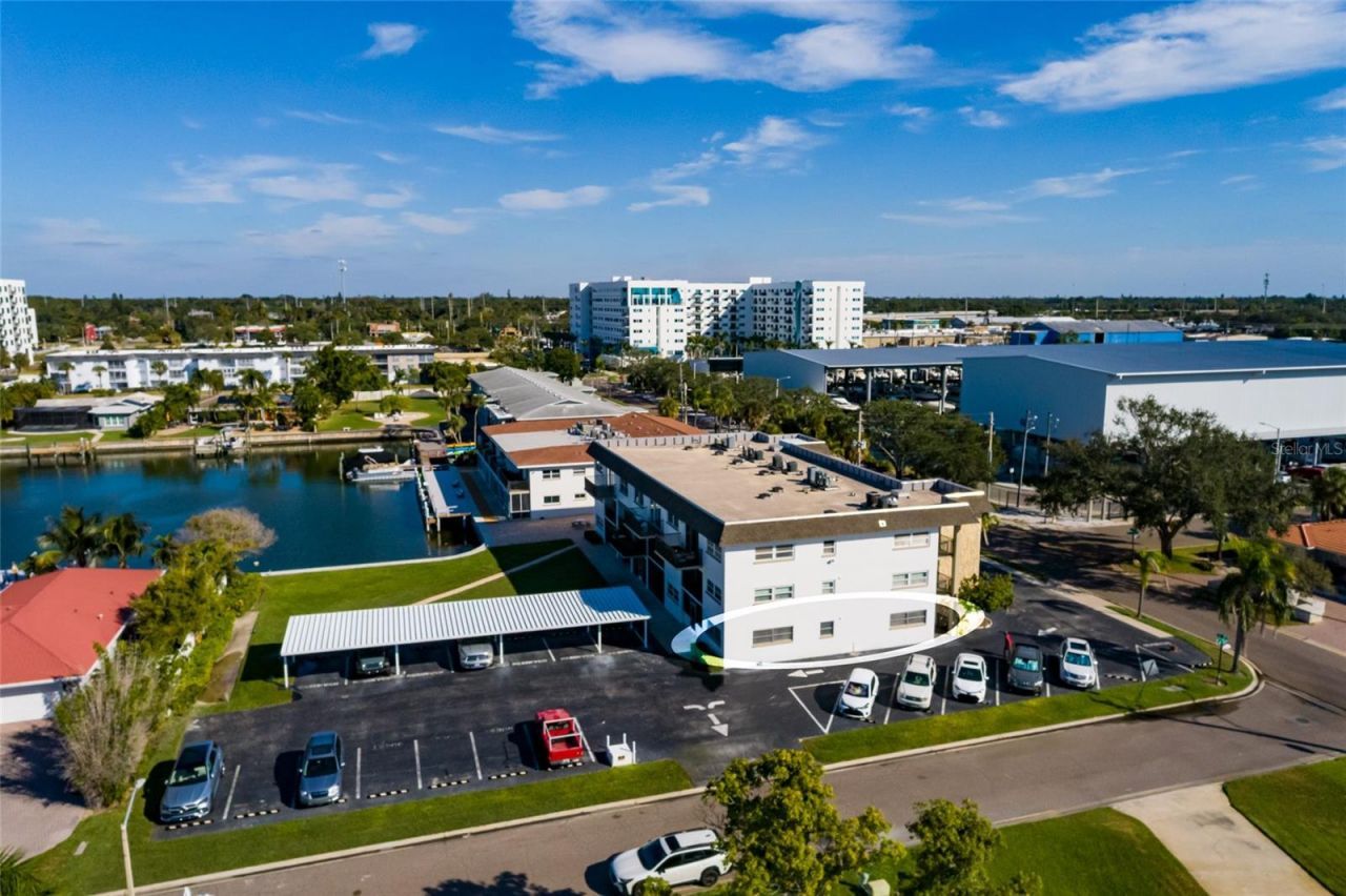 3789 46th Avenue S, Unit 101, Saint Petersburg, FL 33711 Photo