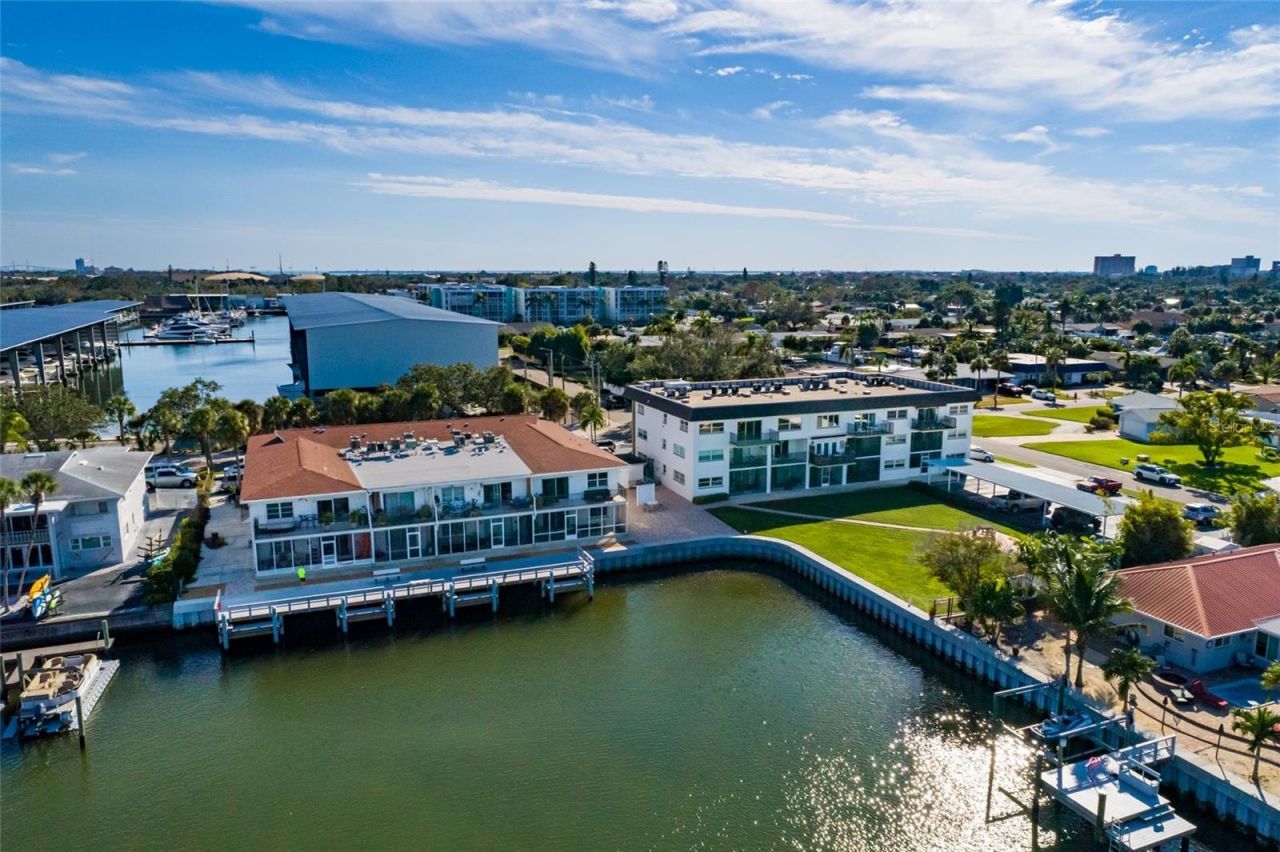 3789 46th Avenue S, Unit 101, Saint Petersburg, FL 33711 Photo