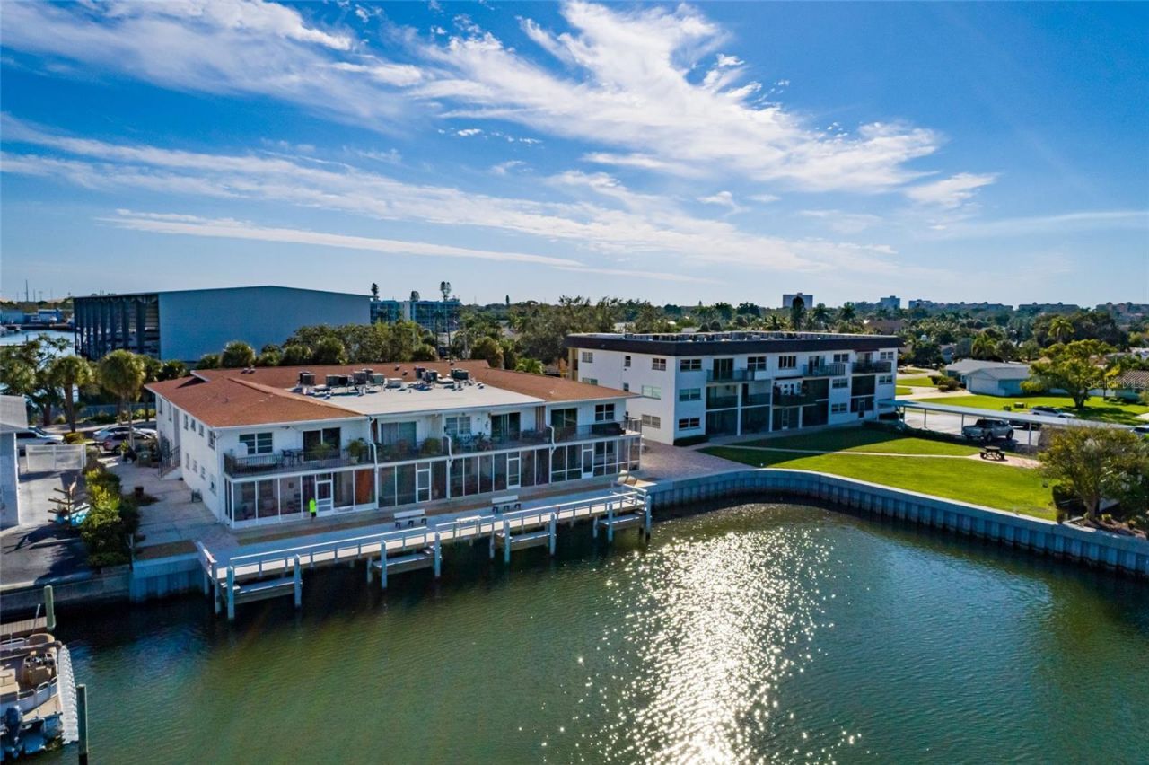 3789 46th Avenue S, Unit 101, Saint Petersburg, FL 33711 Photo