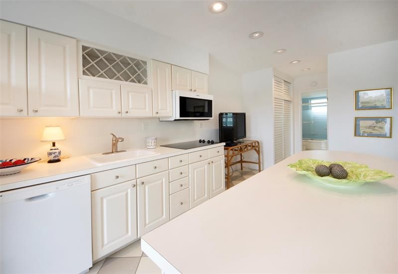 1850 S Ocean Drive, Unit 317, Fort Lauderdale, FL 33316 Photo