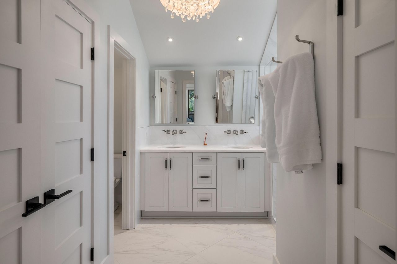 5004 Green Dolphin Way Photo 17