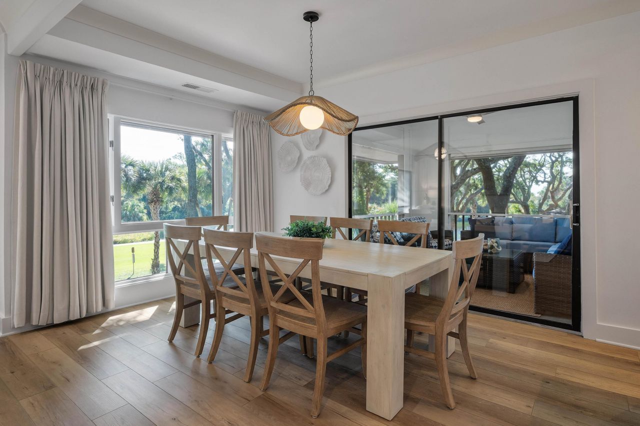 5004 Green Dolphin Way Photo 8