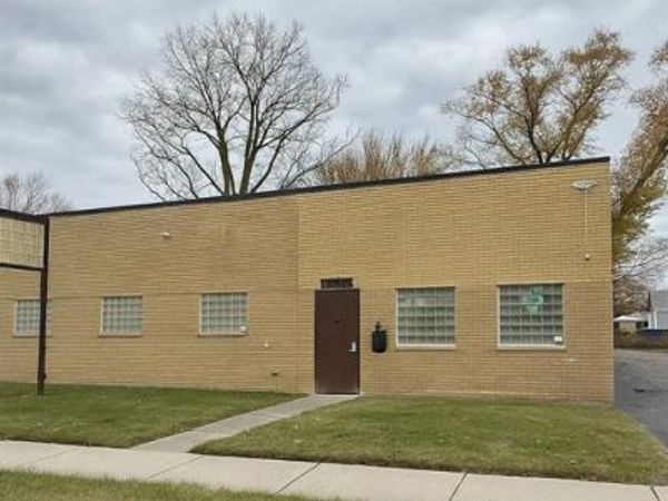 25916 W 7 Mile Road, Redford Twp, MI 48240