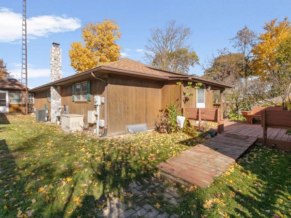 212 Lakeside Drive, Walkerton, IN 46574