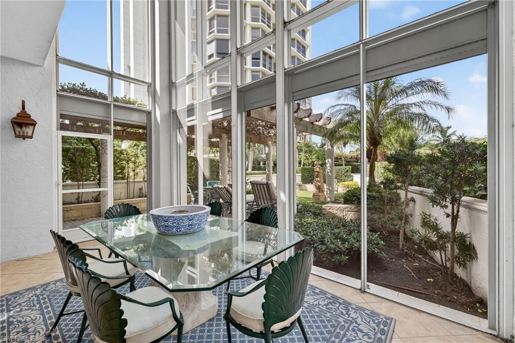 4021 Gulf Shore Blvd N, Unit V19, Naples, FL 34103 Photo