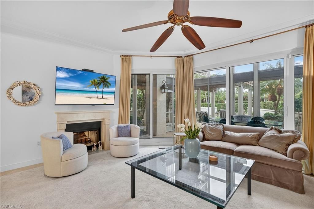 4021 Gulf Shore Blvd N, Unit V19, Naples, FL 34103 Photo