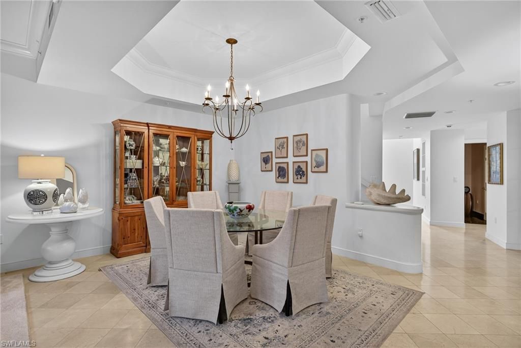 4021 Gulf Shore Blvd N, Unit V19, Naples, FL 34103 Photo