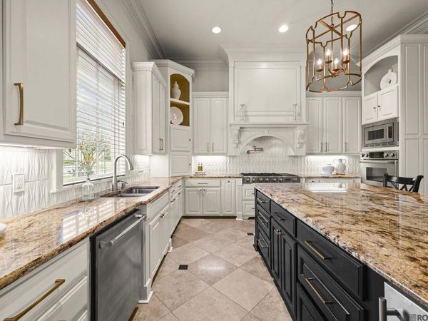 2602 Cedar Lodge Dr, Baton Rouge, LA 70809