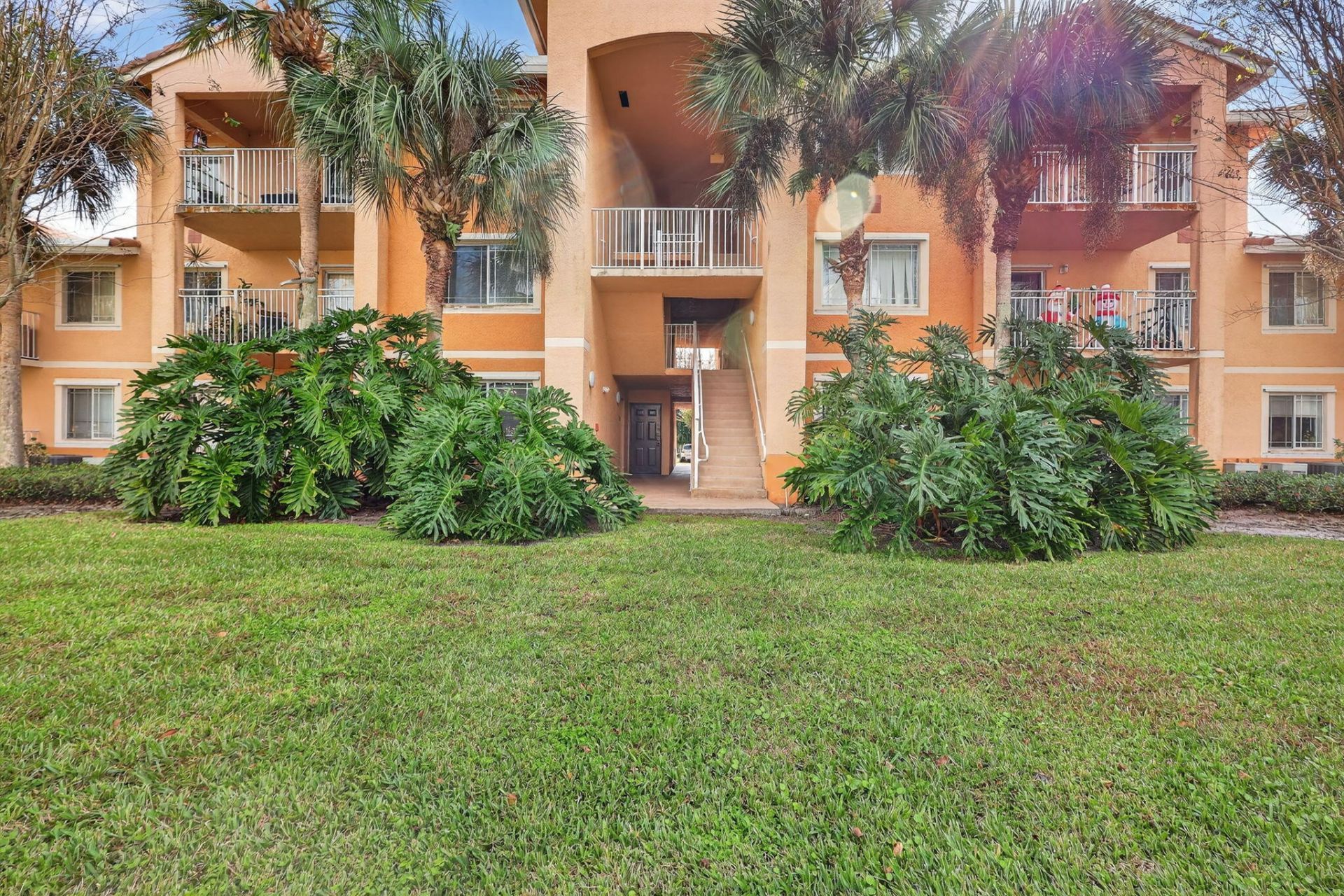 201 SW Palm Drive, Unit 201, Port Saint Lucie, FL 34986 Photo