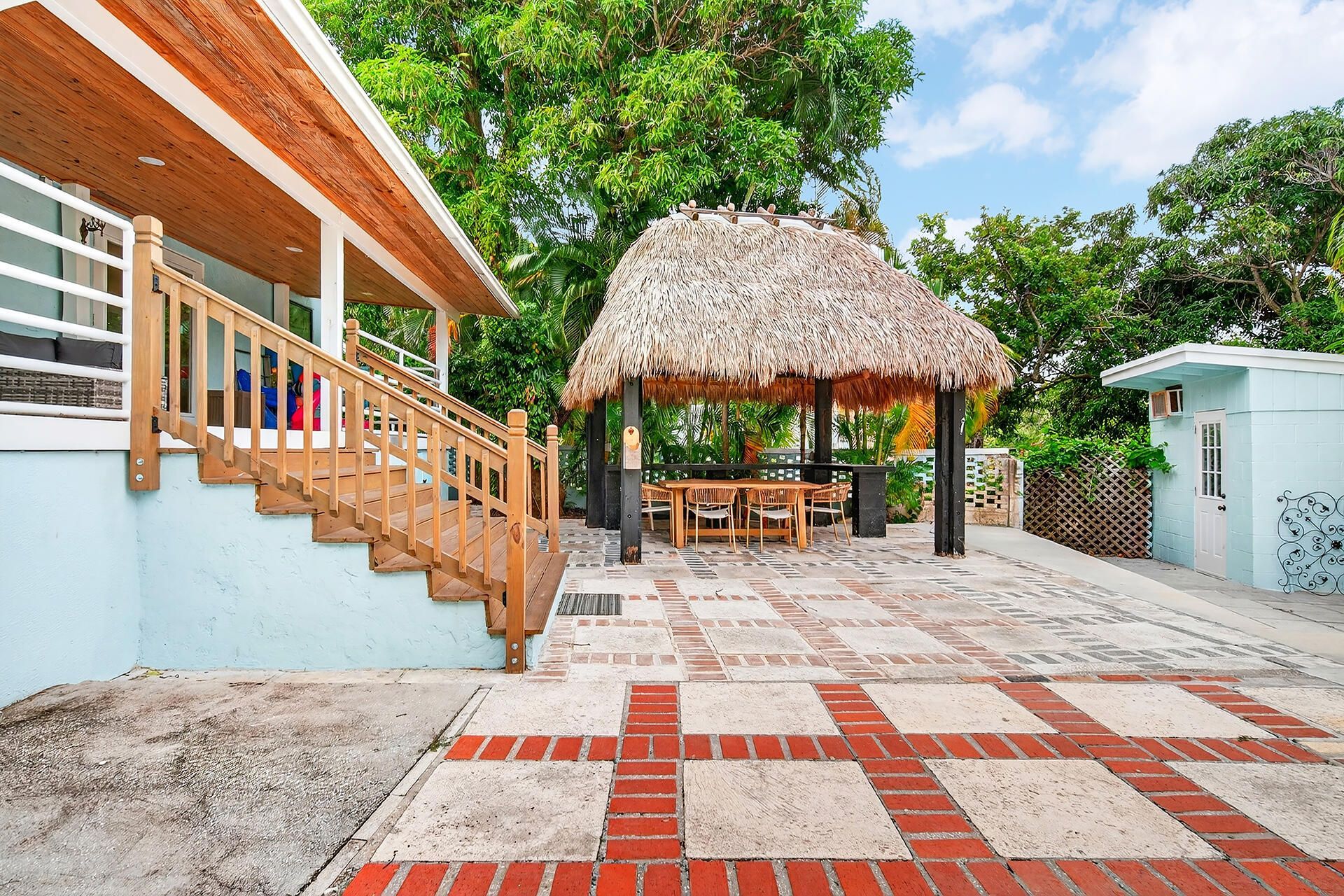 901 39th Court, West Palm Beach, FL 33407 Photo