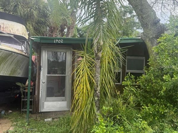 1702 HOLIDAY DRIVE, HOLIDAY, FL 34691