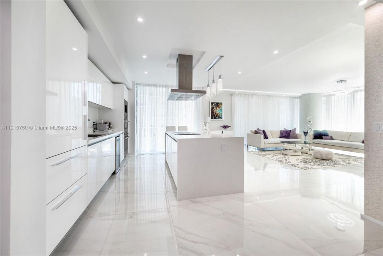 330 Sunny Isles Blvd, Unit 5-1908, Sunny Isles Beach, FL 33160 Photo