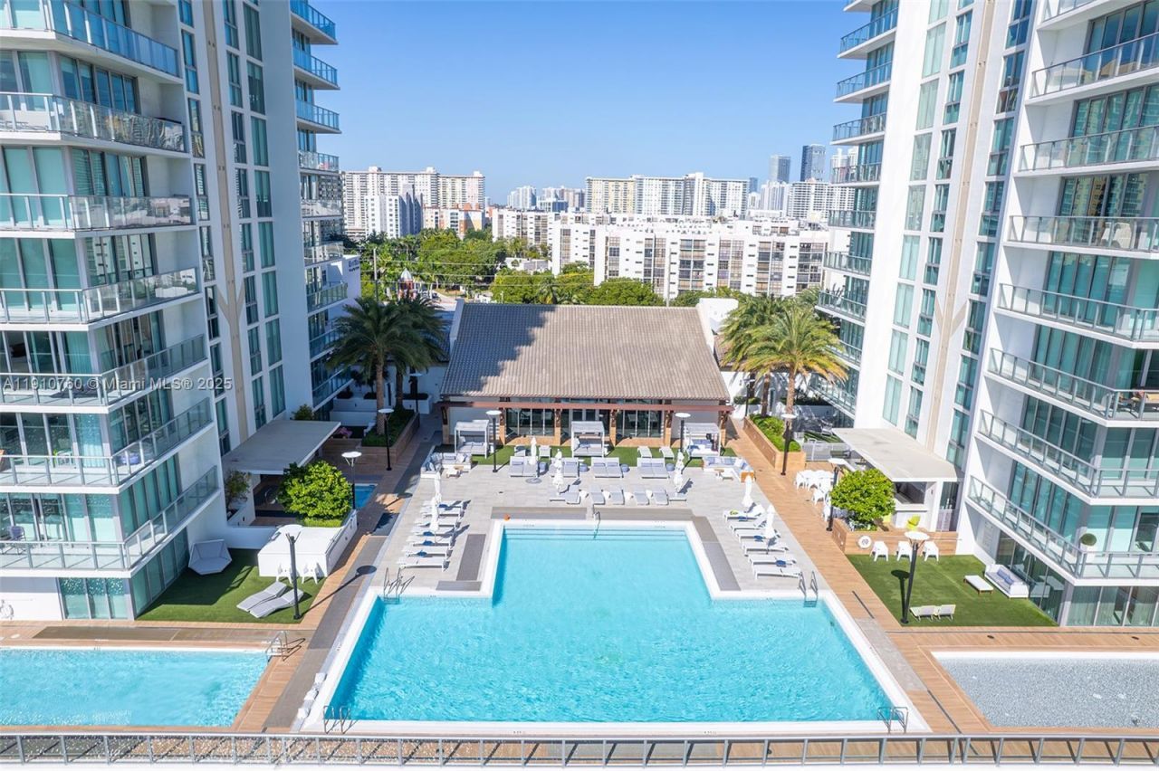 330 Sunny Isles Blvd, Unit 5-1908, Sunny Isles Beach, FL 33160 Photo