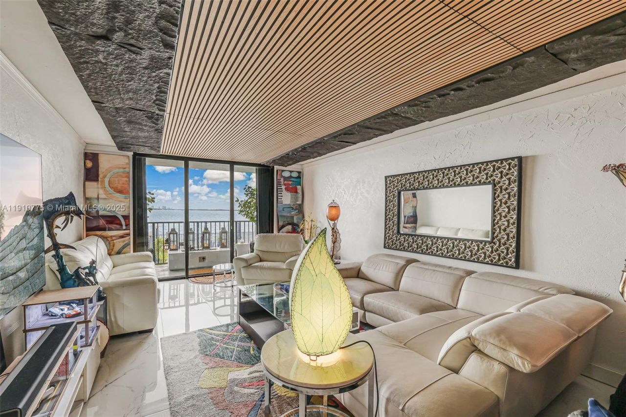 1820 S Treasure Dr, Unit 203D, North Bay Village, FL 33141 Photo