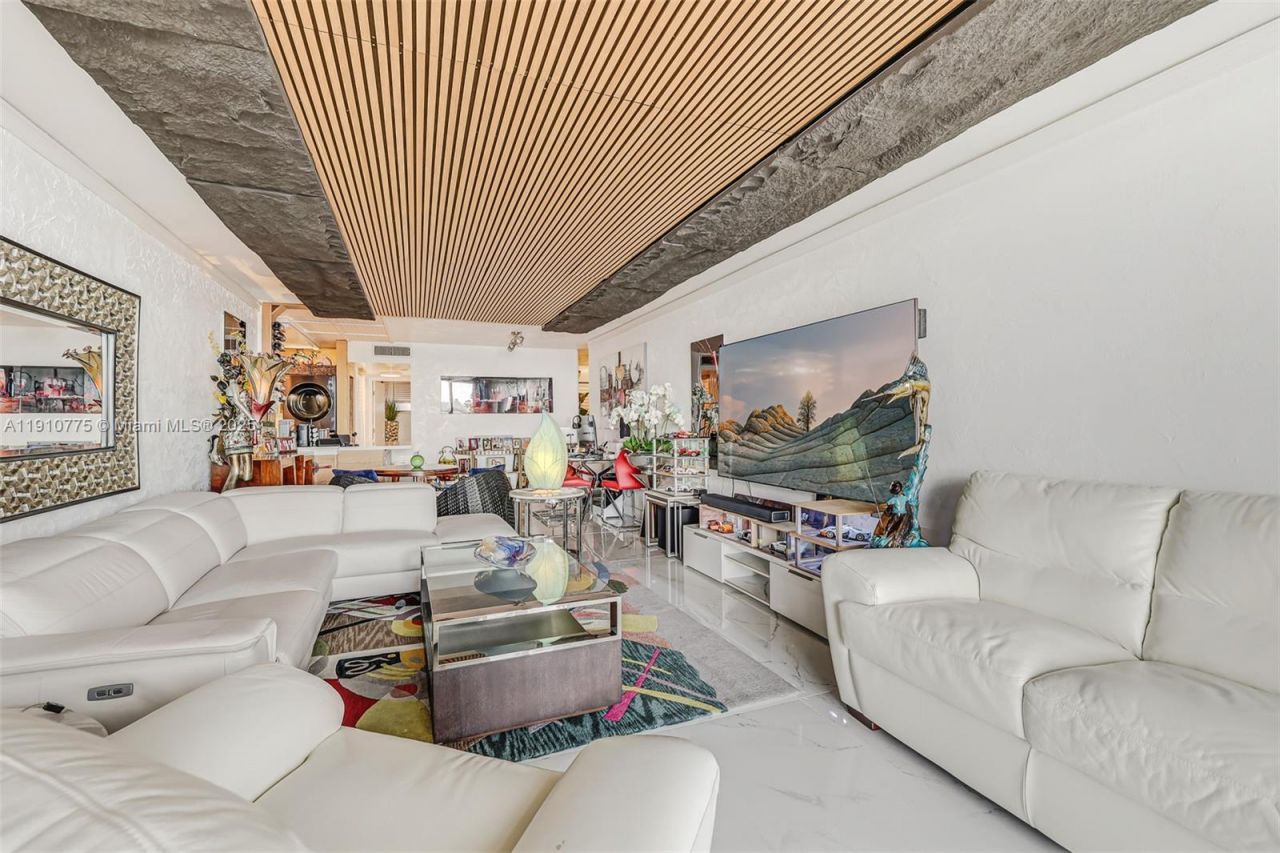 1820 S Treasure Dr, Unit 203D, North Bay Village, FL 33141 Photo