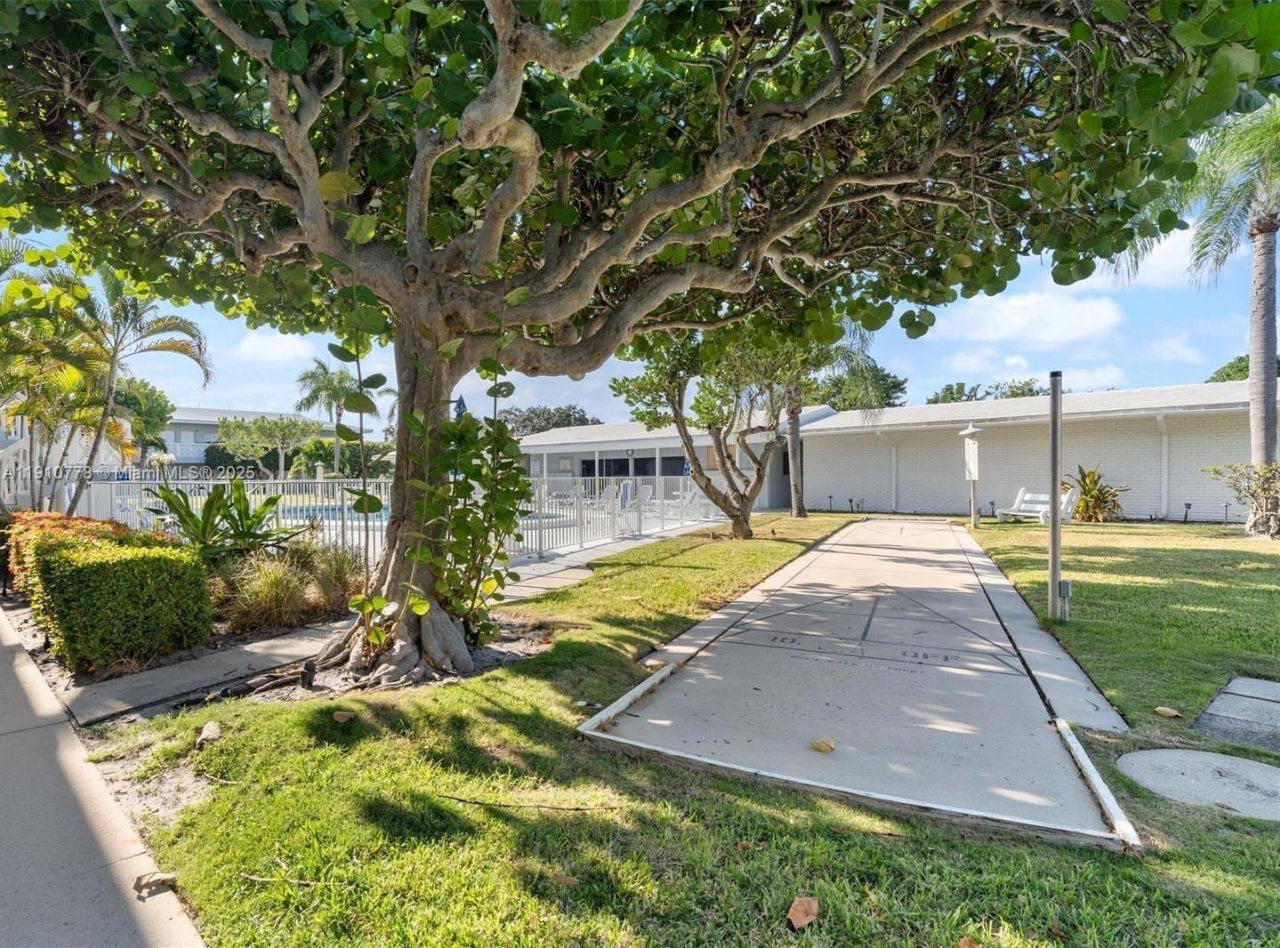 2170 NE 51st Ct, Unit A30, Fort Lauderdale, FL 33308 Photo