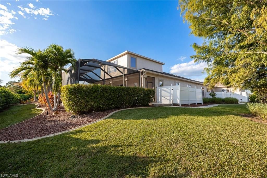 8230 Hunters Glen Cir, North Fort Myers, FL 33917 Photo