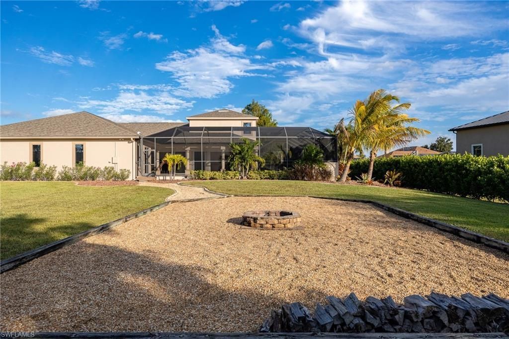 8230 Hunters Glen Cir, North Fort Myers, FL 33917 Photo