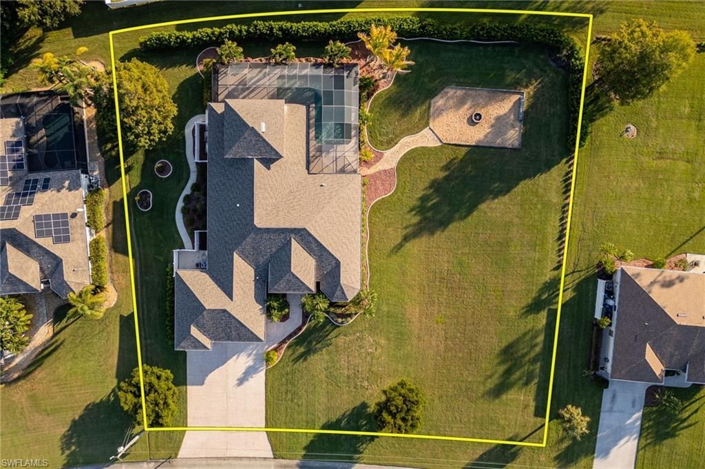 8230 Hunters Glen Cir, North Fort Myers, FL 33917 Photo