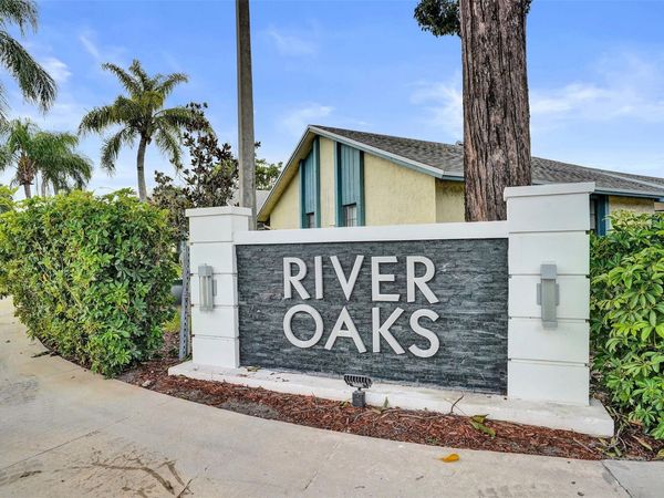 9132 SW 20th St, Unit B, Boca Raton, FL 33428