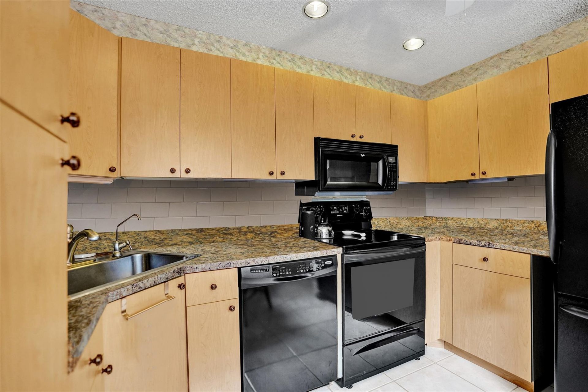 9132 SW 20th Street, Unit B, Boca Raton, FL 33428 Photo