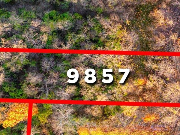 1769 Fawnwood Court, Fairborn, OH 45324