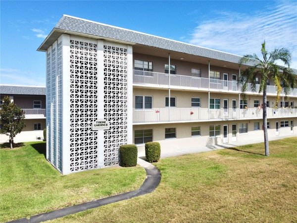 5725 12TH AVENUE N, Unit 201D, ST PETERSBURG, FL 33710