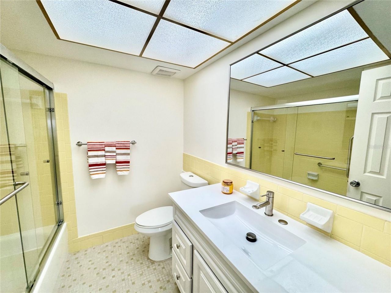 5725 12th Avenue N, Unit 201D, Saint Petersburg, FL 33710 Photo