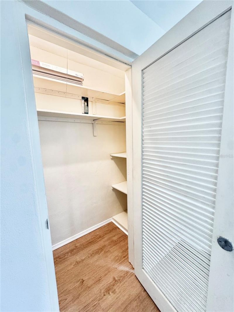 5725 12th Avenue N, Unit 201D, Saint Petersburg, FL 33710 Photo