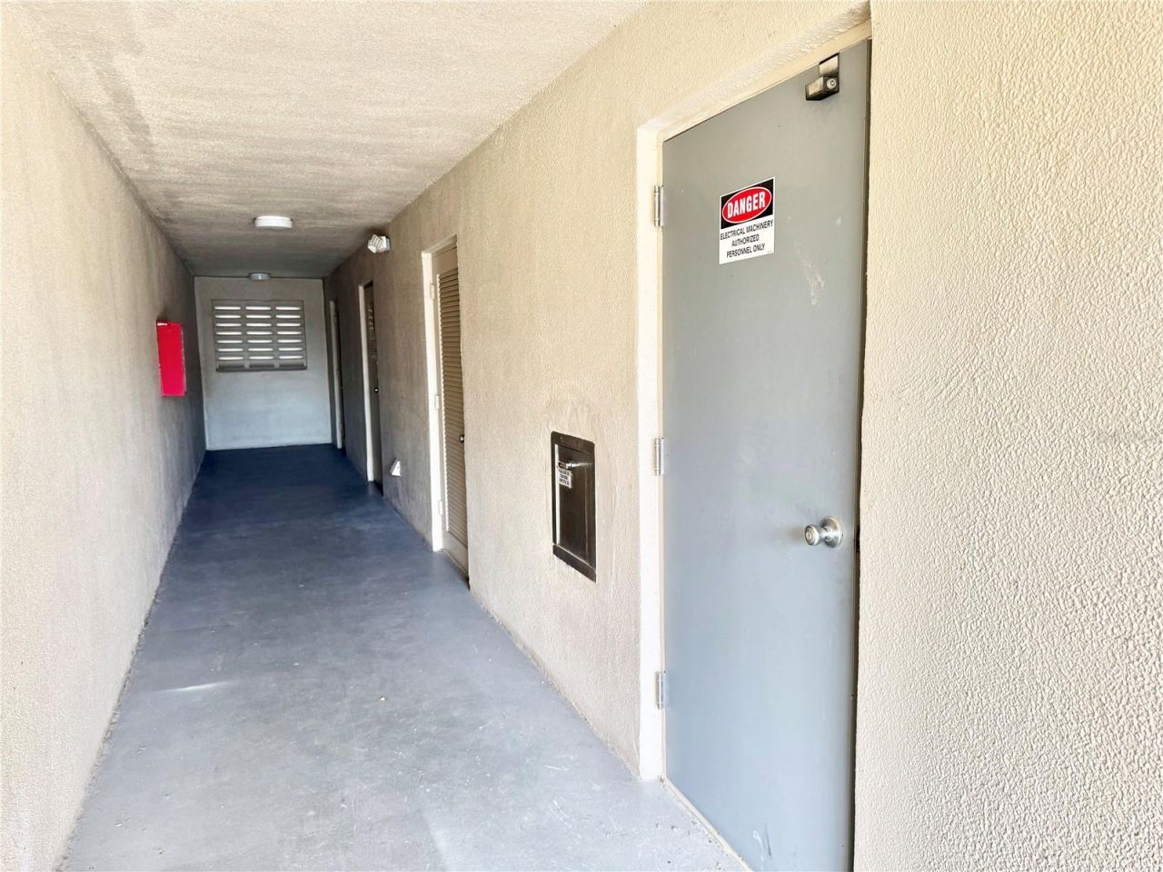 5725 12th Avenue N, Unit 201D, Saint Petersburg, FL 33710 Photo