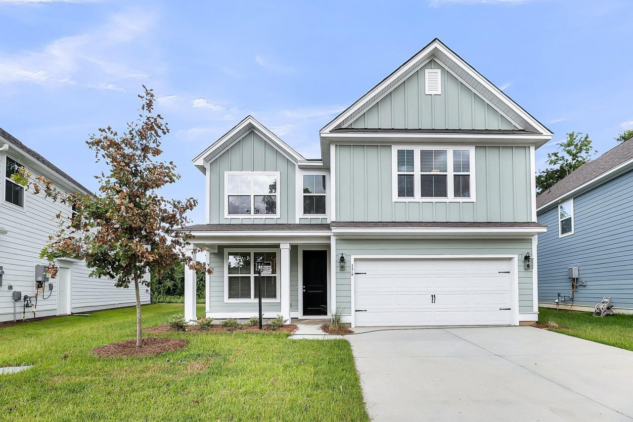 808 Abbey Gardens Lane Drive Photo 4