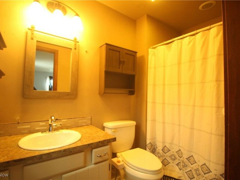 895 East Avenue, Tallmadge, OH 44278 Photo 7