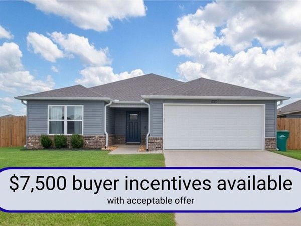 920 Queen Street, Centerton, AR 72719