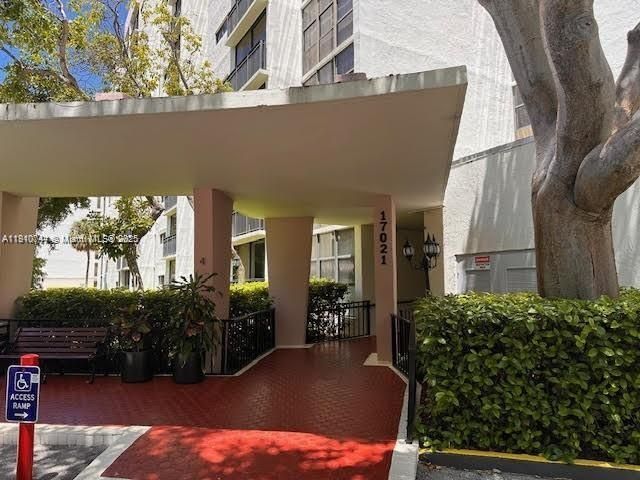 17021 N Bay Rd, Unit 221, Sunny Isles Beach, FL 33160 Photo