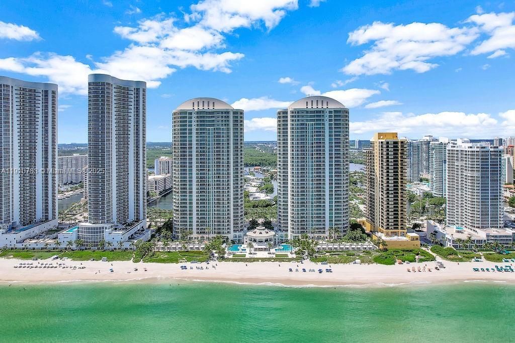16047 Collins Ave, Unit 1104, Sunny Isles Beach, FL 33160 Photo
