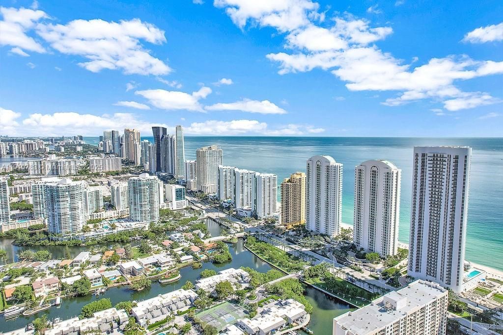 16047 Collins Ave, Unit 1104, Sunny Isles Beach, FL 33160 Photo