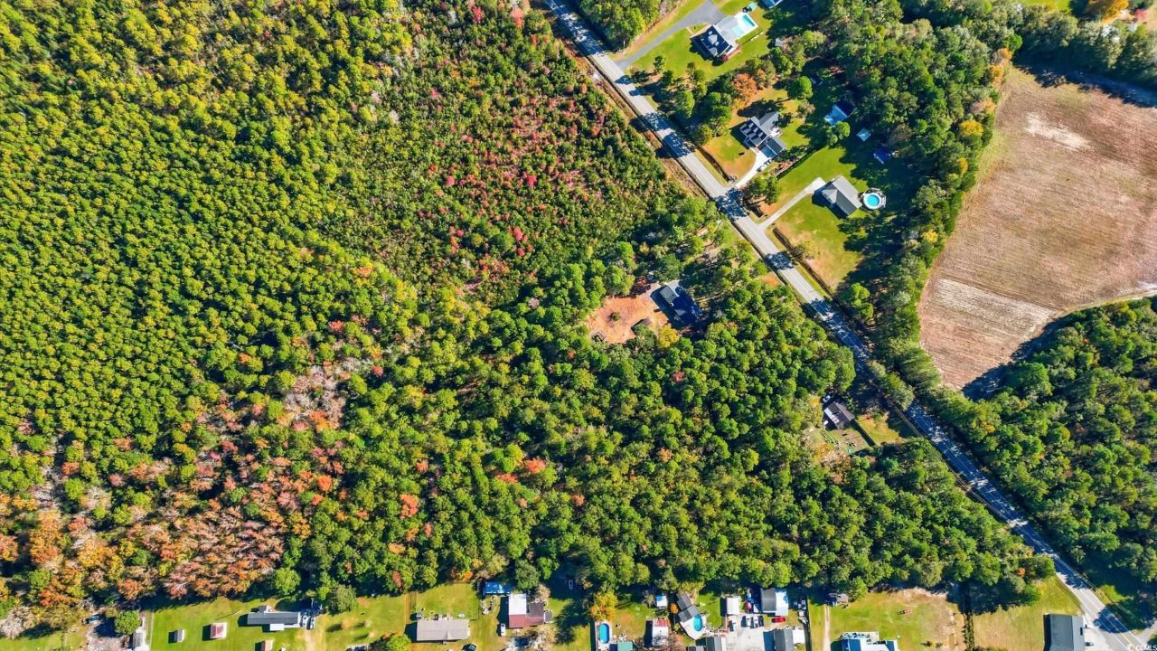 000 Heritage Rd. Photo 5