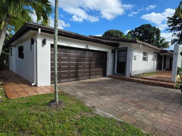 690 NW 68th Avenue, Plantation, FL 33317 Photo