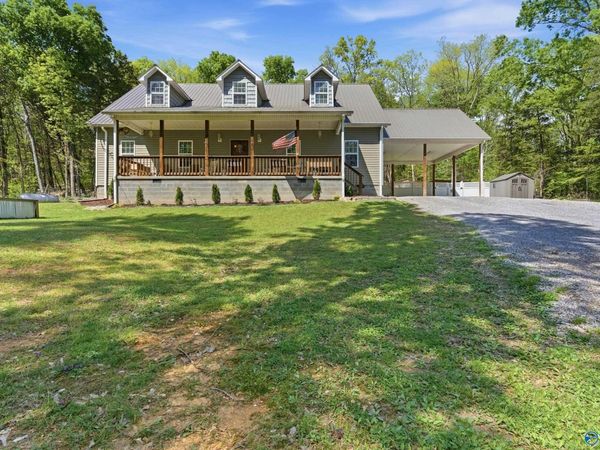 16735 County Road 8, Woodville, AL 35776