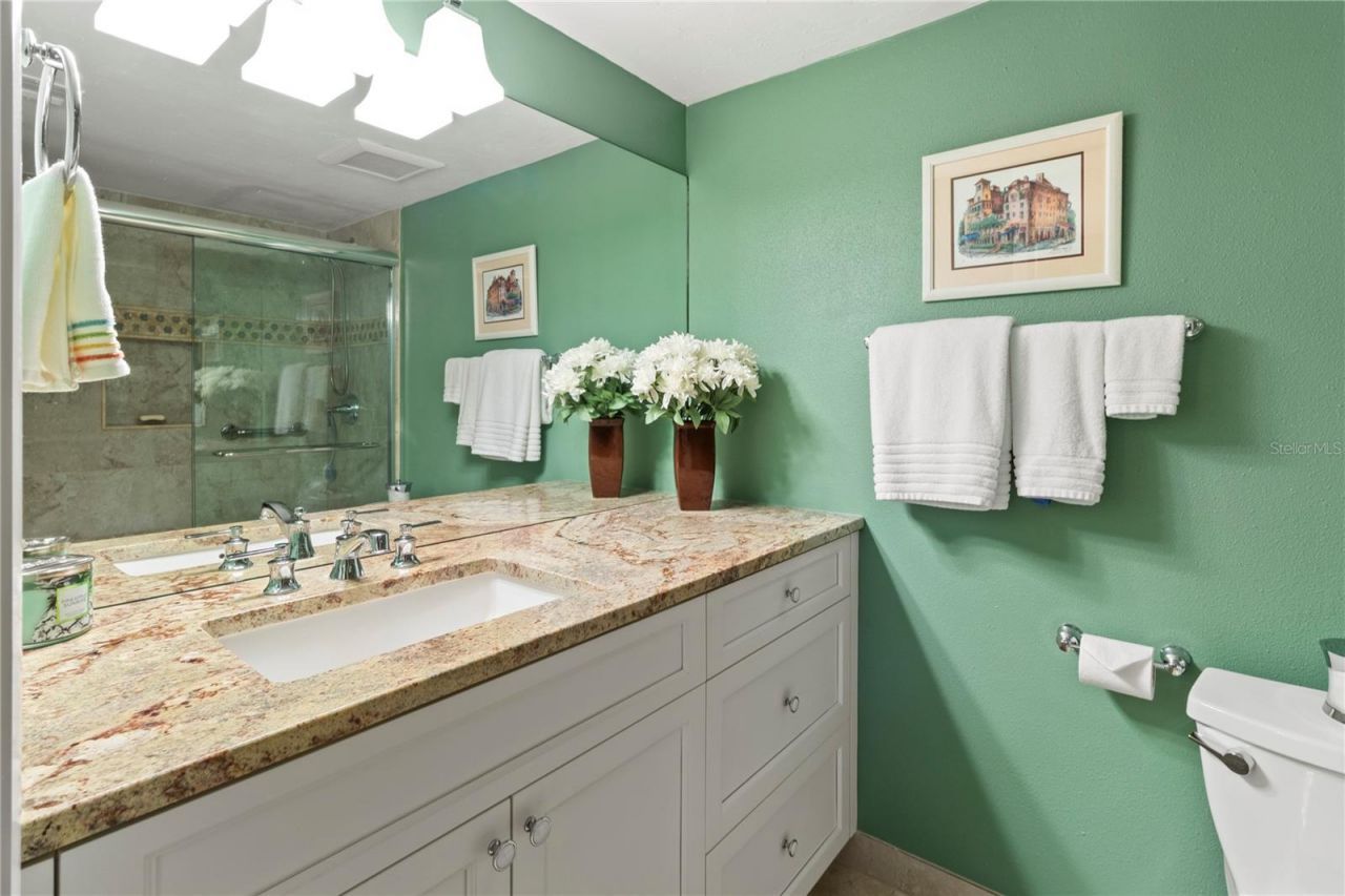 8735 Midnight Pass Road, Unit 301B, Sarasota, FL 34242 Photo