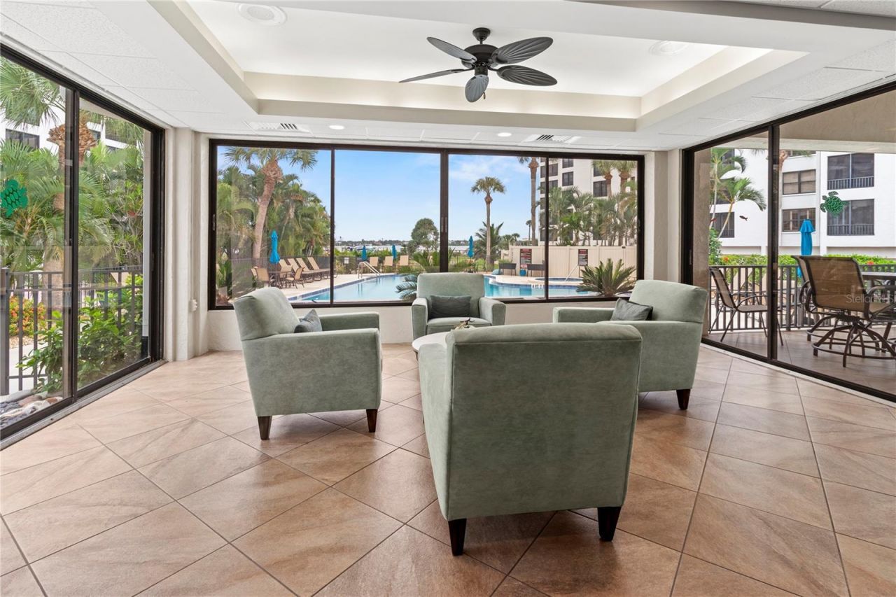 8735 Midnight Pass Road, Unit 301B, Sarasota, FL 34242 Photo